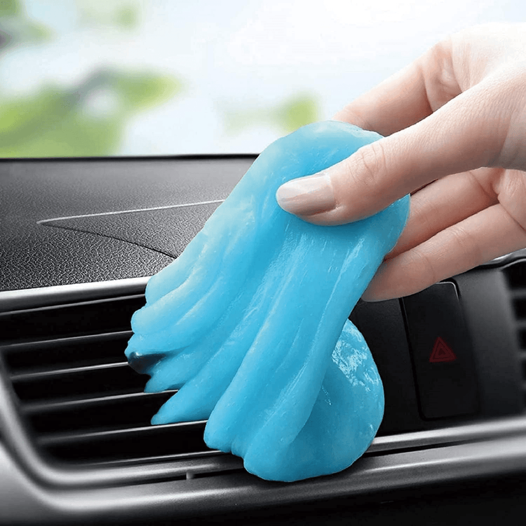 Car Cleaning Gel - applicazione sulle bocchette