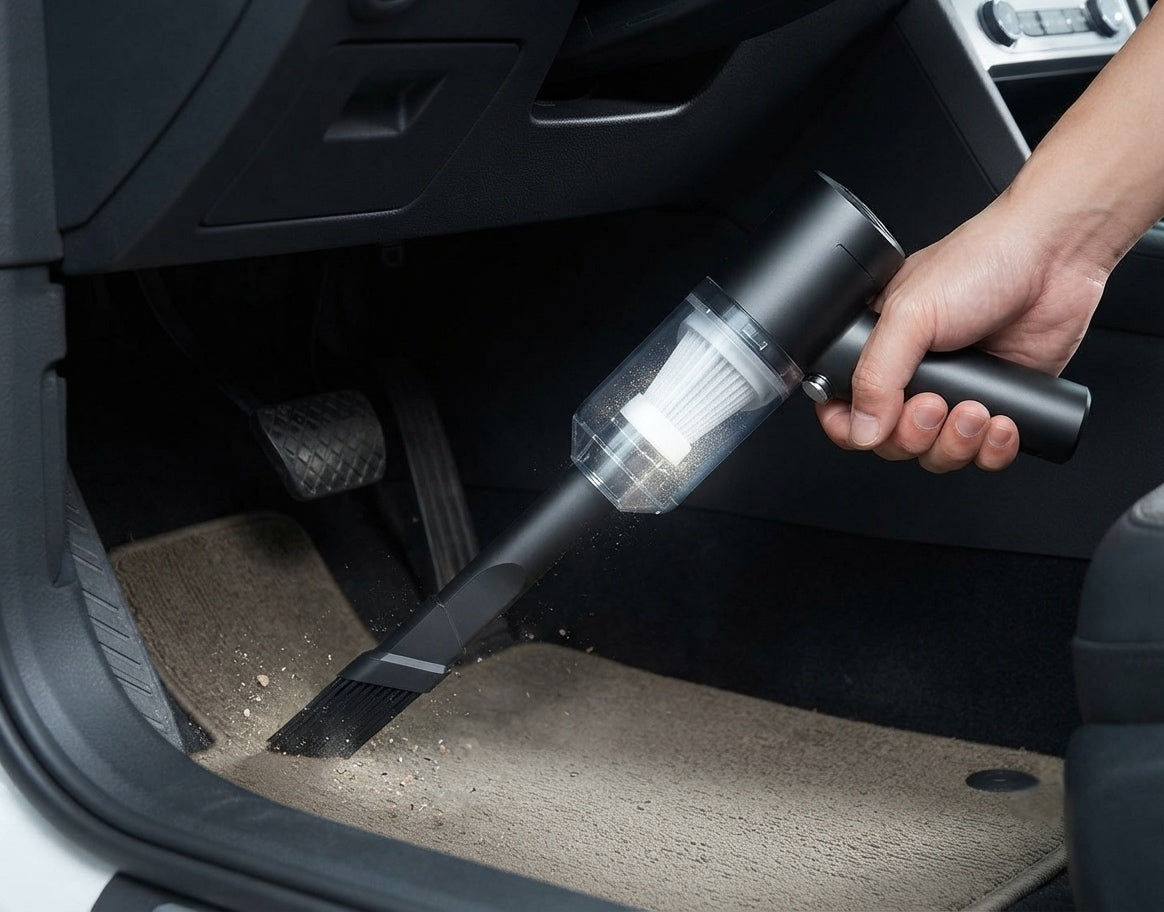 Wireless Car Vacuum Cleaner 120W - in uso in auto